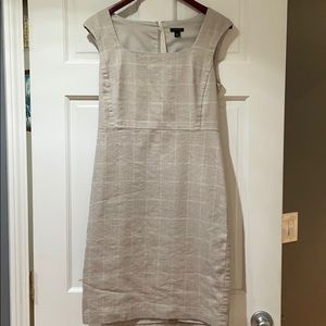 Ann Taylor size 2 tan dress